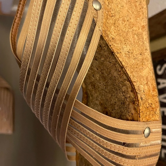Lucky Brand Nude Cork Wedges - Picture 8 of 9